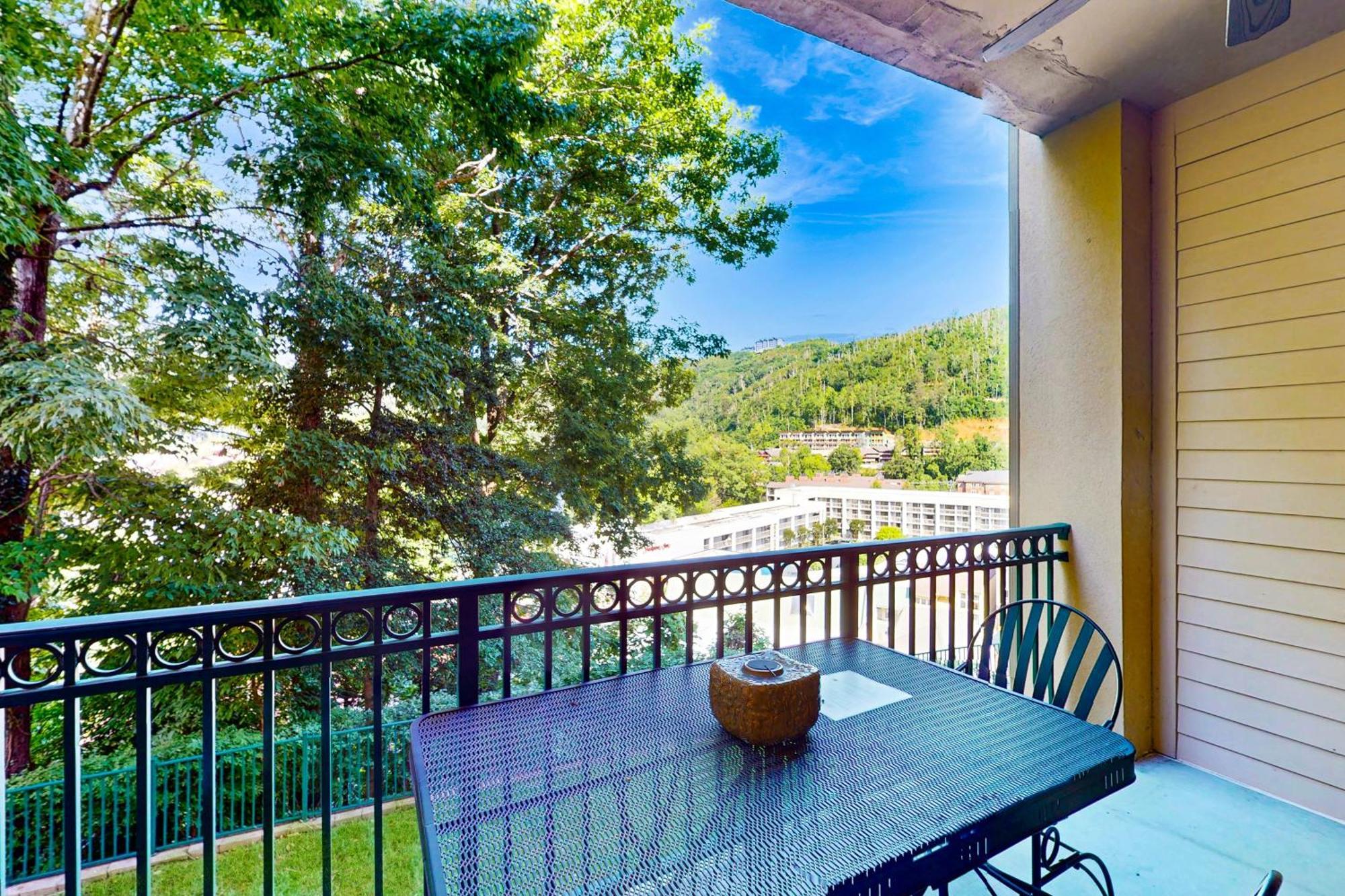 Bon Air 2011 Apartment Gatlinburg Bagian luar foto